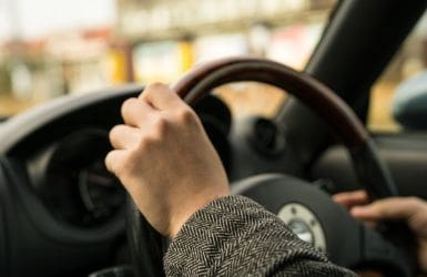 koszty importu samochodów